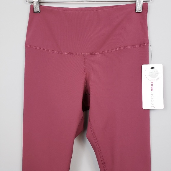 🆕️Yogalicious Buttery Soft High-Rise Crop Legging - Picture 2 of 8